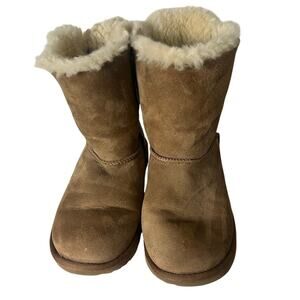 Ugg Girls Bailey Bow Chestnut Boots size 4